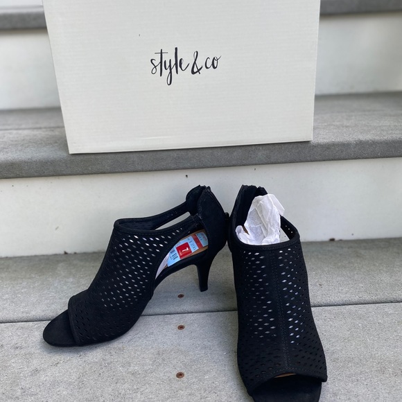 Style & Co Sandal - Picture 3 of 6